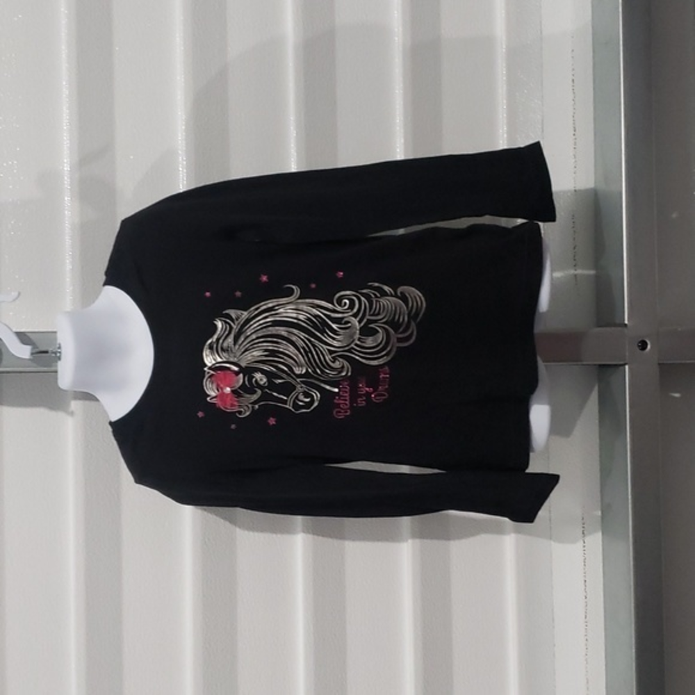 Girls long sleeve shirt size 6/6X Faded glory brand